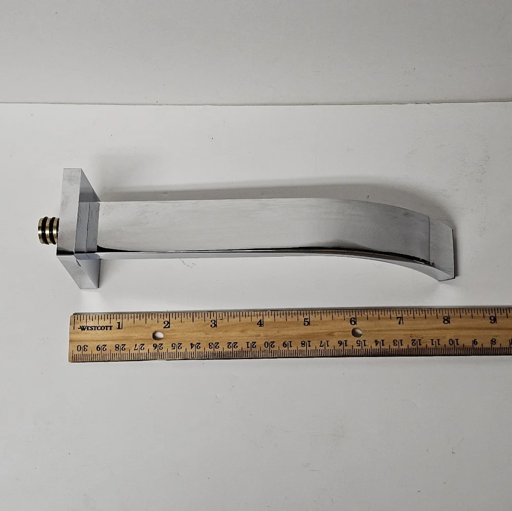 Sumerain Bathroom Sink Faucet and Valves - Wall Mount - Silver & Gold